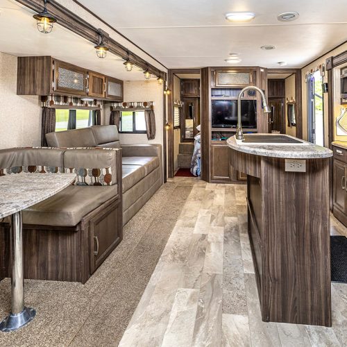 Quiet, Private Camping Getaway with Trail Access